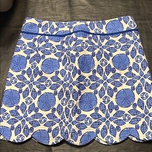 Vineyard Vines Blue and White Patterned Skirt